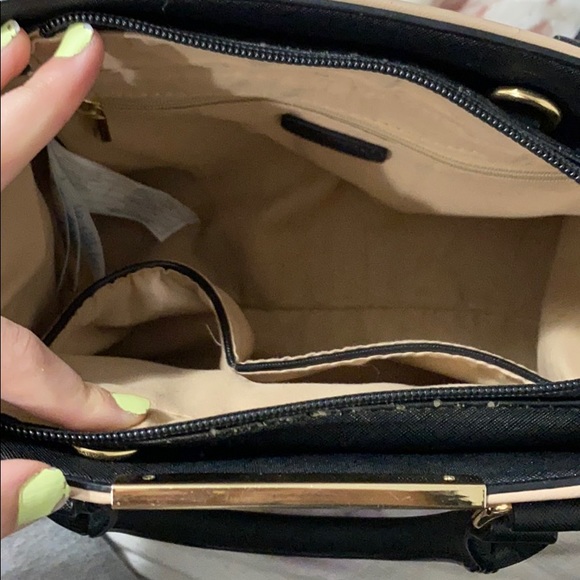 call it Spring purse - Picture 3 of 5